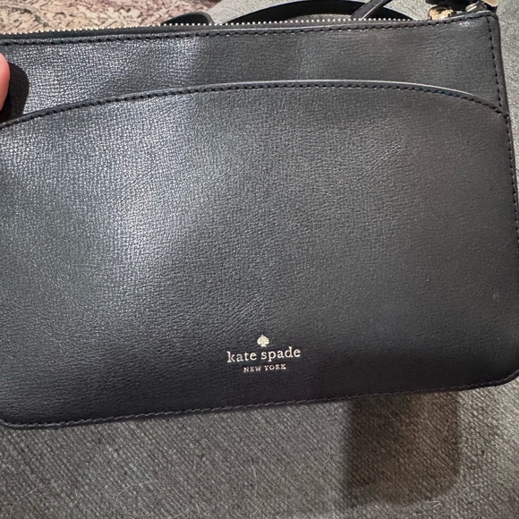Kate Spade EUC Black Adel Medium Crossbody - Picture 3 of 16
